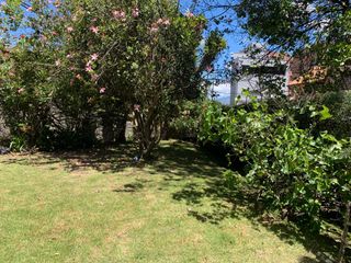 Foto 2 de Venta terreno 430m2 sector Batan