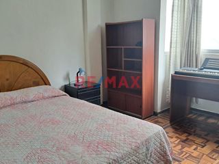 Foto 17 de VENDO CASA COMO TERRENO EN PUEBLO LIBRE CERCA A LA UNION Y LA CATÓLICA