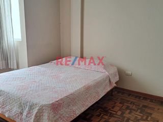 Foto 18 de VENDO CASA COMO TERRENO EN PUEBLO LIBRE CERCA A LA UNION Y LA CATÓLICA