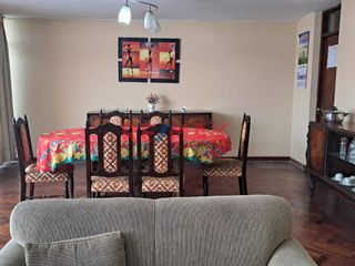 Foto 7 de VENDO CASA COMO TERRENO EN PUEBLO LIBRE CERCA A LA UNION Y LA CATÓLICA