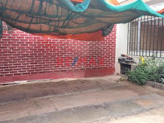 Foto 14 de VENDO CASA COMO TERRENO EN PUEBLO LIBRE CERCA A LA UNION Y LA CATÓLICA