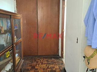 Foto 16 de VENDO CASA COMO TERRENO EN PUEBLO LIBRE CERCA A LA UNION Y LA CATÓLICA