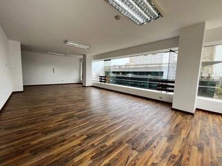 Foto 3 de ALQUILO OFC. REMODELADA, VISTA PANORÁMICA – PARDO MIRAFLORES