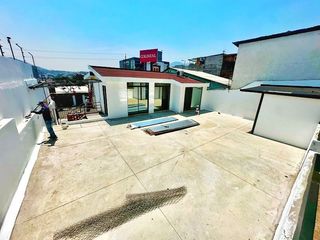 Foto 2 de RENTO LOCAL CUMBAYÁ CON TERRAZA $1.500