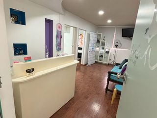 Foto 3 de ¡Tu Consultorio Ideal Para Brillar En Medicina Estética En Avenida De Alto Tránsito En San Borja!