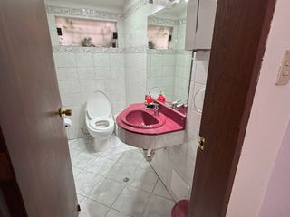Foto 5 de ¡Tu Consultorio Ideal Para Brillar En Medicina Estética En Avenida De Alto Tránsito En San Borja!