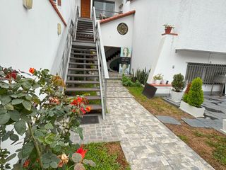Foto 14 de ¡Tu Consultorio Ideal Para Brillar En Medicina Estética En Avenida De Alto Tránsito En San Borja!