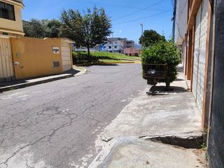 Foto 6 de Vendo lote de terreno en Carcelén Alto (Barrio Corazón de Jesús)