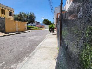 Foto 7 de Vendo lote de terreno en Carcelén Alto (Barrio Corazón de Jesús)