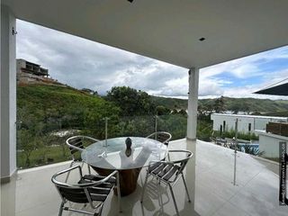 Foto 18 de VENDO FINCA EN EL LAGO CALIMA