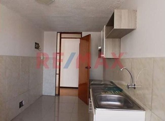 Departamento en Venta en Los Olivos - Więcej