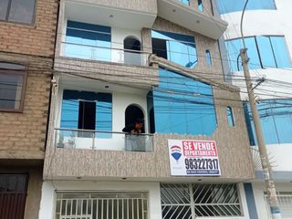Foto 1 de VENDO AMPLIO DEPARTAMENTO FRENTE AL PARQUE MUY CERCA DE LA AVENIDA PRINCIPAL