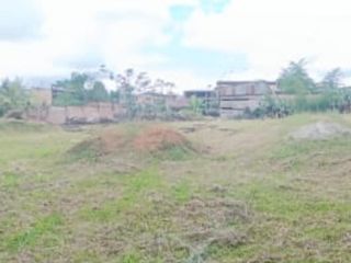 Foto 6 de Amplio Terreno De 4800 M2 En Venta Con 3 Salidas En Av. Participacion - Iquitos