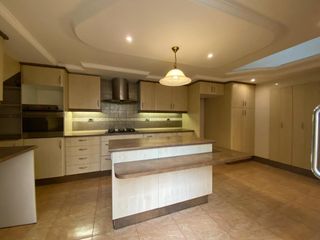 Foto 5 de ¡En renta casa de 4 dormitorios en urbanización privada!