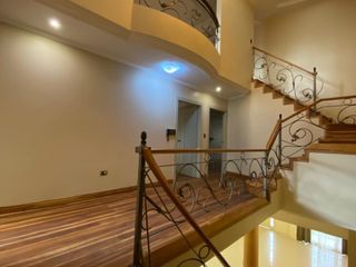 Foto 12 de ¡En renta casa de 4 dormitorios en urbanización privada!