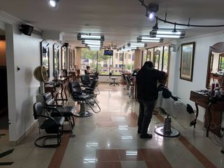 Foto 5 de Venta de Local en Urdesa Central, Victor Emilio Estrada,Guaayaquil