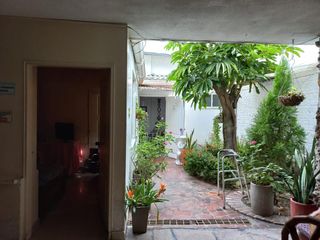 Foto 22 de Vendo amplia casa comercial rentando, Sector Conucos