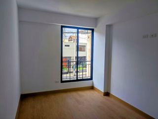 Foto 3 de Vendo Moderno Departamento en Barranco con 2 amplios dormitorios