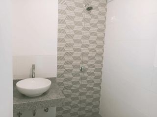 Foto 8 de Vendo Moderno Departamento en Barranco con 2 amplios dormitorios