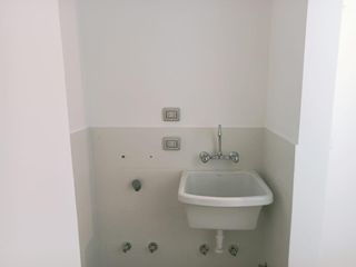 Foto 13 de Vendo Moderno Departamento en Barranco con 2 amplios dormitorios