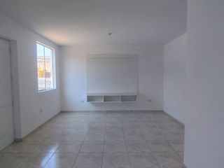 Foto 2 de CASA EN VENTA – URB. MONTE VERDE - GALILEA - CASTILLA - PIURA