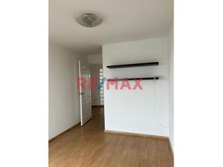 Foto 17 de 1119983 Venta Departamento En Cercado De Lima - Urb. Santa Beatriz