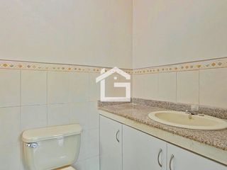 Foto 15 de Casa en Alquiler en Urbanización Ciudad Verde, Machala