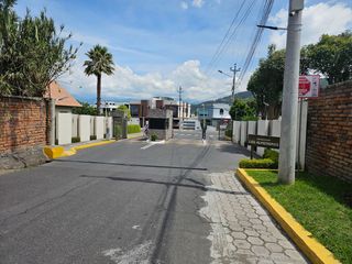 Foto 11 de Casa de venta de 3 dormitorios sector Lumbisí Cumbayá Quito Ecuador