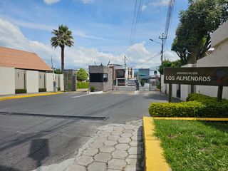 Foto 1 de Casa de venta de 3 dormitorios sector Lumbisí Cumbayá Quito Ecuador