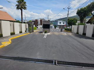 Foto 13 de Casa de venta de 3 dormitorios sector Lumbisí Cumbayá Quito Ecuador