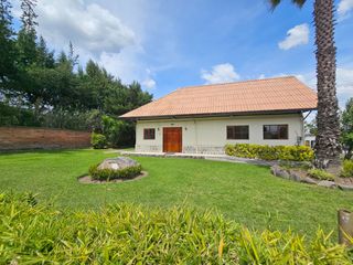Foto 15 de Casa de venta de 3 dormitorios sector Lumbisí Cumbayá Quito Ecuador