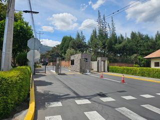 Foto 20 de Casa de venta de 3 dormitorios sector Lumbisí Cumbayá Quito Ecuador