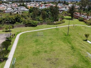 Foto 22 de Casa de venta de 3 dormitorios sector Lumbisí Cumbayá Quito Ecuador