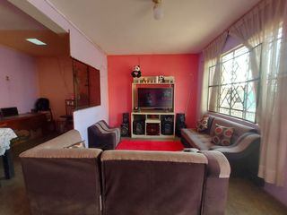 Foto 3 de Casa De 286Mt En Venta En Urbanizacion Almirante Miguel Grau En Ventanilla