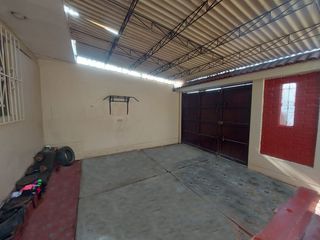 Foto 22 de Casa De 286Mt En Venta En Urbanizacion Almirante Miguel Grau En Ventanilla