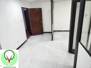 Foto 3 de RENTO AMPLIA E ILIMIINADA OFICINA EN EL CENTRO DE PEREIRA
