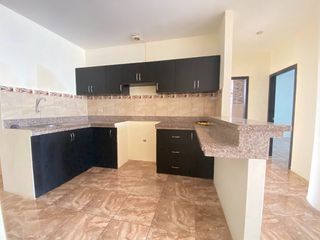 Foto 2 de Se vende excelente departamento con vista al mar en Villamil Playas Vía a Data