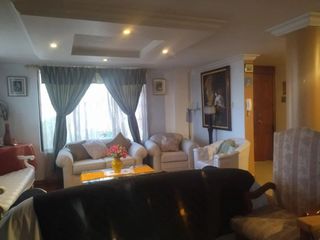 Foto 8 de Vedo casa de 410m, urbanizacion privada El condado