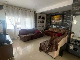 Foto 3 de En venta casa de 3 dormitorios en Urb.Brisas del Norte en Via Samborondón,Salitre. (JP)