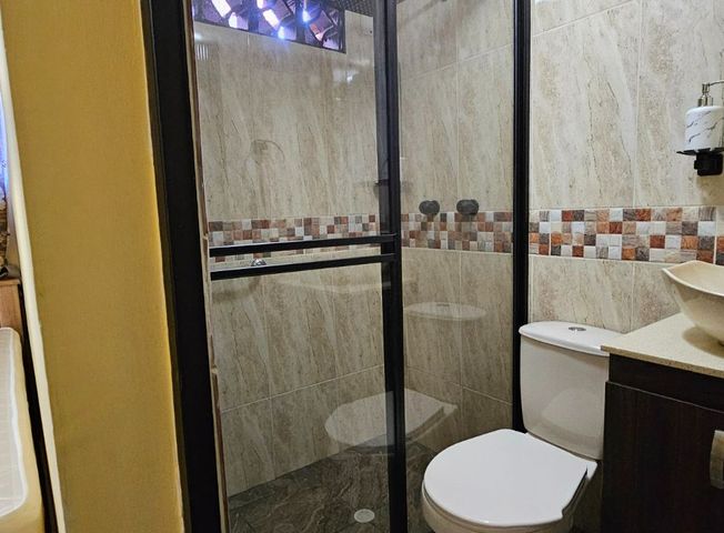 place photo 64