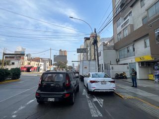 Foto 2 de ocasión venta dpto. lince  av prolongación Iquitos 75mt/ Incluye cochera