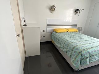 Foto 11 de ocasión venta dpto. lince  av prolongación Iquitos 75mt/ Incluye cochera