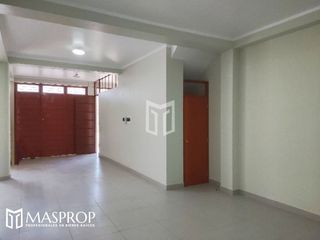 Foto 8 de Edificio multifuncional en PROMUVI VIÑANI – ¡Ideal para VIVIR o INVERSIÓN!