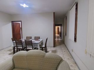 Foto 3 de DEPARTAMENTO AMOBLADO - EN ALQUILER – –EN PLENO CENTRO DE PIURA