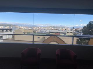 Foto 11 de VENDO DEPARTAMENTO DE 529.52m, Quito Tenis