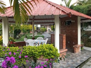 Foto 2 de VENTA DE FINCA TIPO CHALET DE BUGA, VALLE DEL CAUCA