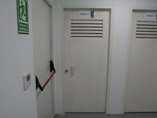 Foto 12 de VENTA  OFICINA  96,66 MT2    EDIFICIO 100 BUSINESS CENTER
