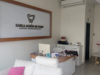 Foto 17 de En venta consultorio dental full equipado en Mix Center, Av. Leon Febres Cordero