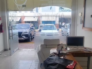 Foto 13 de En venta consultorio dental full equipado en Mix Center, Av. Leon Febres Cordero