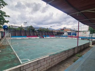 Foto 5 de Complejo Deportivo con Potencial y Excelente Ubicación en Tarapoto